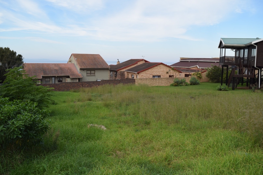  Bedroom Property for Sale in Wavecrest Eastern Cape